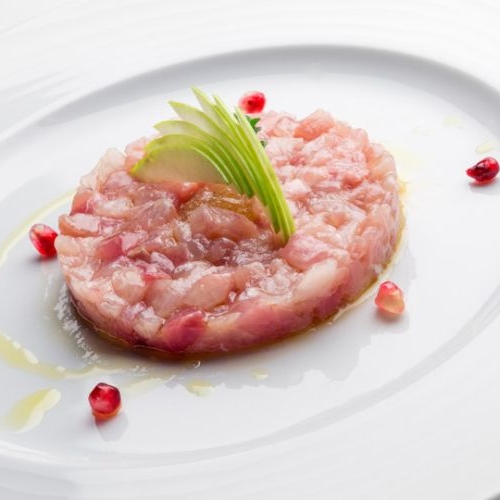 TARTARE DI RICCIOLA