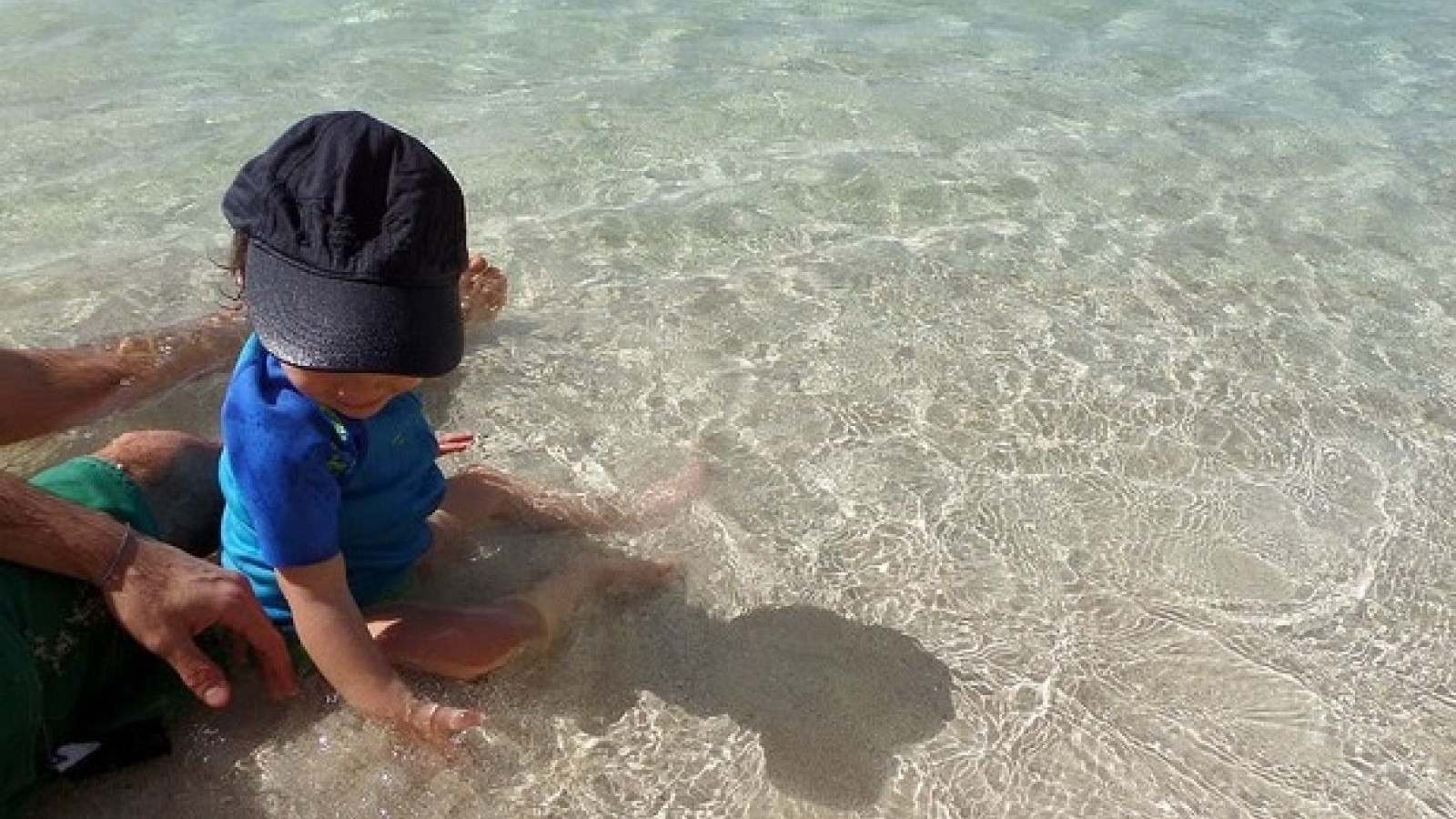 VACANZE AL MARE: LE REGOLE PER PROTEGGERE I BAMBINI