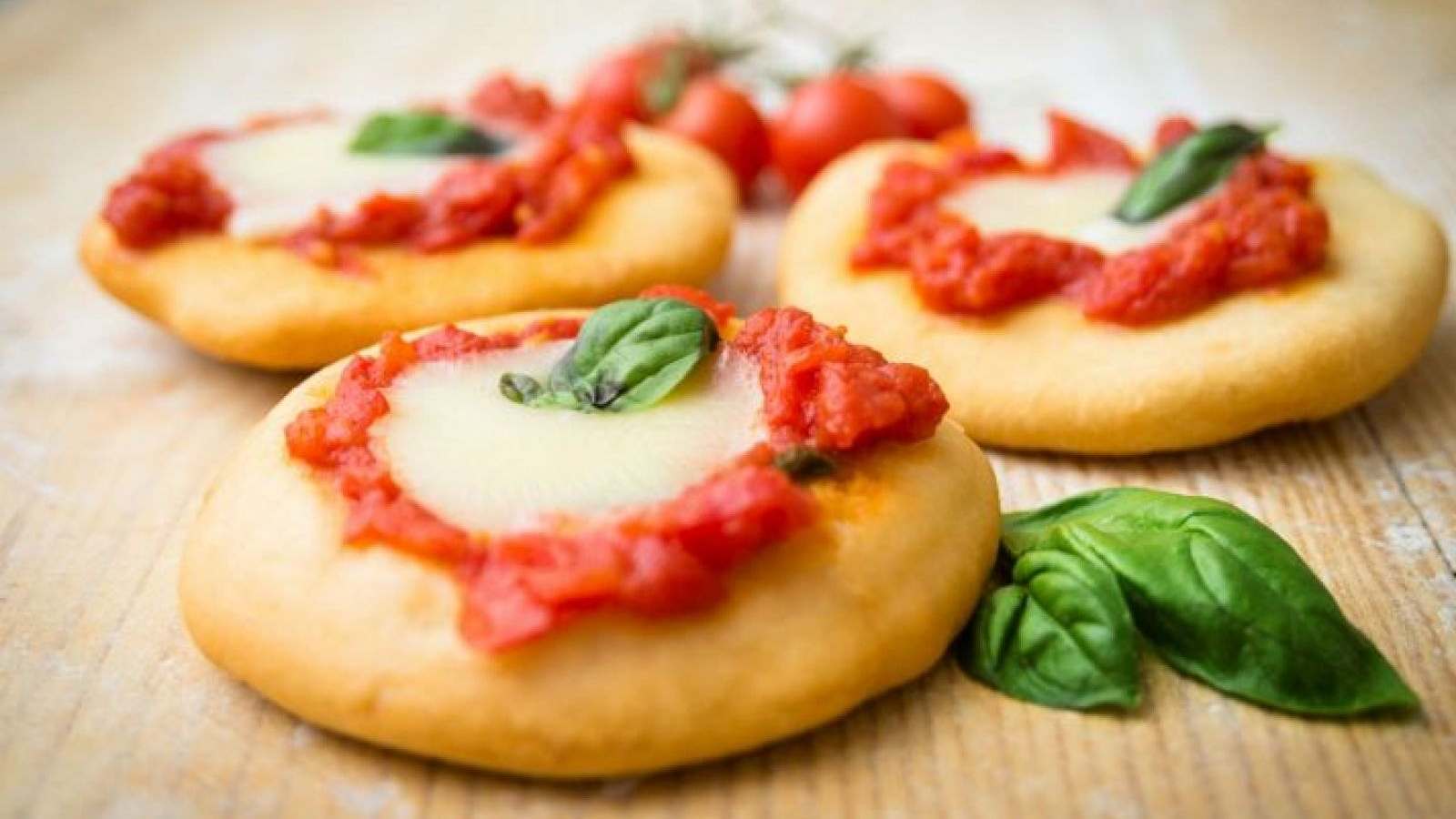 PIZZETTE FRITTE CON IMPASTO VELOCE